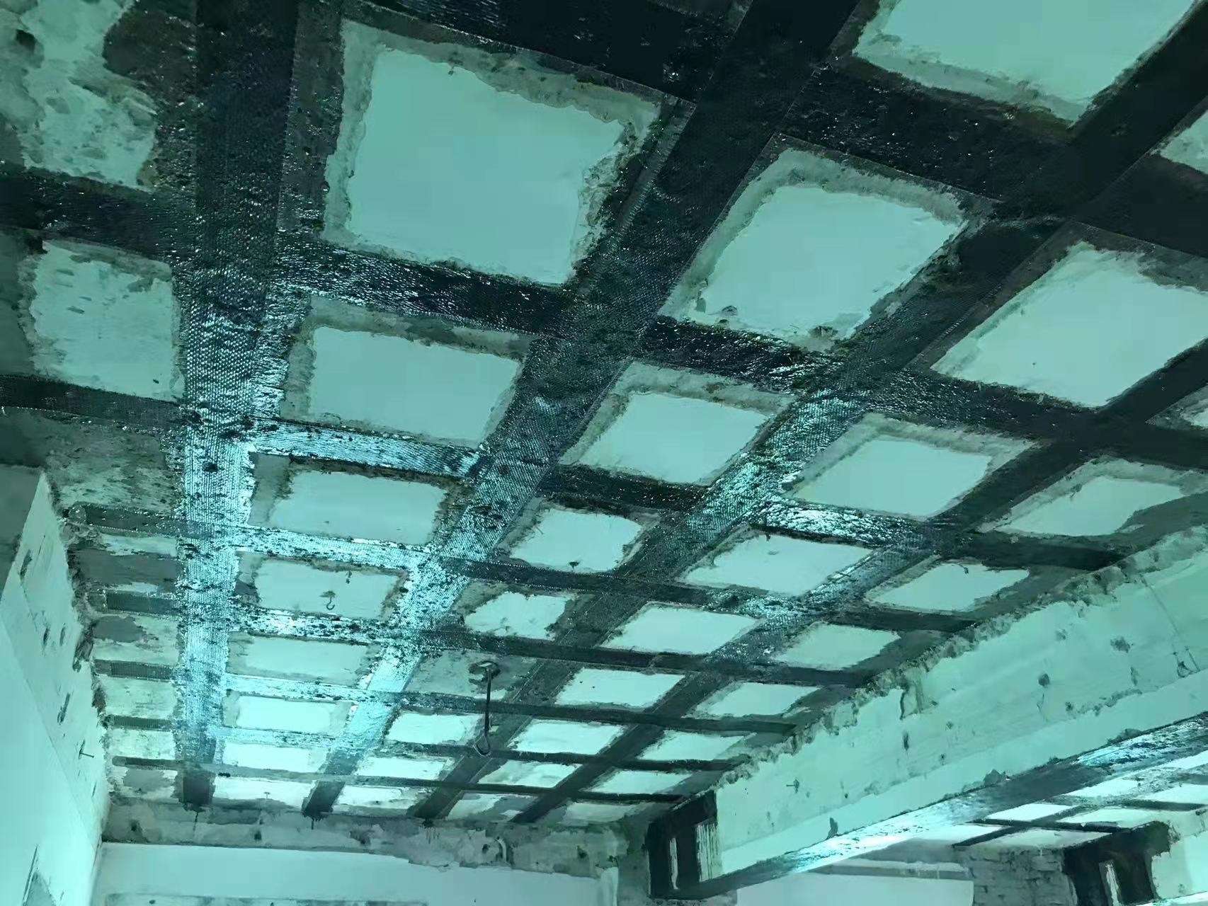 剑阁粘碳纤维布施工工艺